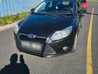 Gebraucht Ford Focus 116 PS (85 kW) 2014 Schwarz Kombi