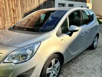 Gebraucht Opel Meriva Active 120 PS (88 kW) 2013 Silber Van / Kleinbus