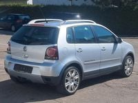 Używany VW Polo Cross 80 KM (58 kW) 2006 Srebrny Hatchback