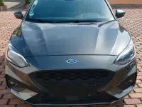 Gebraucht Ford Focus ST-Line 125 PS (91 kW) 2018 Grau Limousine