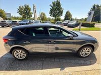 Neu Seat Leon 150 PS (110 kW) 2025 Grau Limousine