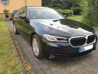 Gebraucht BMW 545e Sport Line 394 PS (289 kW) 2022 Schwarz Limousine