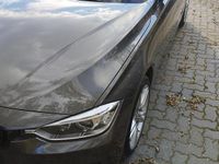 Gebraucht BMW 318 143 PS (105 kW) 2012 Braun Limousine