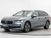 Gebraucht Skoda Superb 204 PS (150 kW) 2025 Graphitegrau metallic Kombi