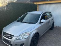 Gebraucht Kia Ceed LX 109 PS (80 kW) 2008 Grau Kleinwagen