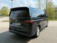 Gebraucht VW Multivan Life 204 PS (150 kW) 2024 Blau Van / Kleinbus