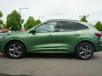 Gebraucht Ford Kuga ST-Line 186 PS (136 kW) 2025 Burstinggreenmet. SUV