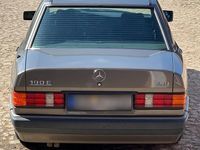 Gebraucht Mercedes 190 122 PS (89 kW) 1991 Limousine