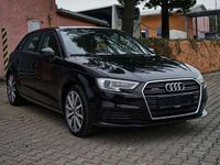 Gebraucht Audi A3 Sport 184 PS (135 kW) 2019 Schwarz Limousine