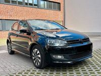 Gebraucht VW Polo Comfortline 75 PS (55 kW) 2014 Schwarz Kleinwagen