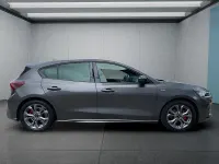 Gebraucht Ford Focus 155 PS (114 kW) 2024 Grau Limousine