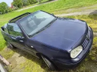 Używany VW Golf Conceptline 90 KM (66 kW) 2002 Niebieski Kabriolet