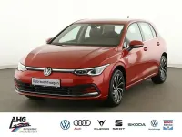 Gebraucht VW Golf VIII Style 131 PS (96 kW) 2021 Rot Limousine