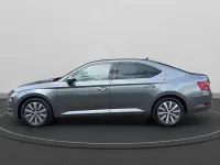 Gebraucht Skoda Superb Style 190 PS (139 kW) 2023 Graphite grau Limousine