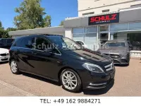 Gebraucht Mercedes B200 156 PS (114 kW) 2011 Schwarz Kleinwagen