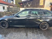 Gebraucht BMW 318 143 PS (105 kW) 2010 Schwarz Kombi