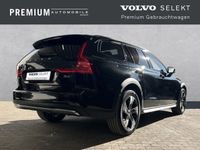 Gebraucht Volvo V60 CC Plus 197 PS (144 kW) 2023 Schwarz Kombi