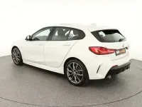 Gebraucht BMW 120 M Sport 178 PS (130 kW) 2023 Weiß Limousine