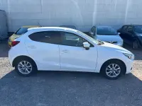 Gebraucht Mazda 2 Exclusive-Line 105 PS (77 kW) 2017 Arctic white cle Limousine