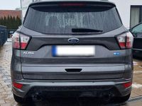 Gebraucht Ford Kuga ST-Line 179 PS (131 kW) 2018 Grau SUV
