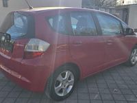 Gebraucht Honda Jazz Elegance 99 PS (72 kW) 2010 Rot Kleinwagen