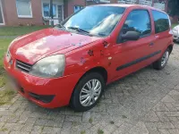 Gebraucht Renault Clio 60 PS (44 kW) 2011 Rot Kleinwagen