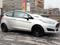 Gebraucht Ford Fiesta 75 PS (55 kW) 2014 Silber Kleinwagen