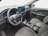 Usado Ford Kuga ST-Line 186 HP (136 kW) 2025 Preto SUV