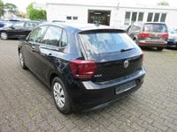 Gebraucht VW Polo Comfortline 65 PS (47 kW) 2019 Schwarz Limousine
