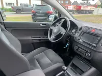 Gebraucht VW Golf VI Highline 122 PS (89 kW) 2011 Deep black perleffekt Kleinwagen