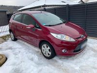 Gebraucht Ford Fiesta 82 PS (60 kW) 2010 Rot Kleinwagen