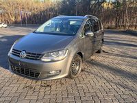 Gebraucht VW Sharan 150 PS (110 kW) 2017 Grau Van / Kleinbus