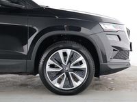 Gebraucht Skoda Karoq Selection 150 PS (110 kW) 2024 Schwarzmagic perleffekt SUV