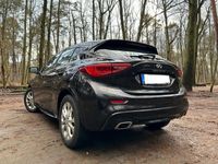 gebraucht Infiniti Q30 2.2d DCT PREMIUM TECH *MERCEDES GLA*LEDER