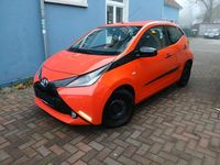Gebraucht Toyota Aygo X-cite 69 PS (50 kW) 2014 Orange Kleinwagen