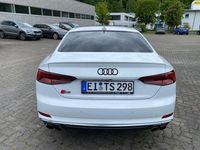 Gebraucht Audi S5 Ambiente 354 PS (260 kW) 2018 Gletscherweiß metallic Coupé