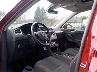 Gebraucht VW Tiguan Highline 150 PS (110 kW) 2018 Ruby red metallic SUV