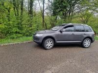 Gebraucht VW Touareg 245 PS (180 kW) 2010 Grau SUV