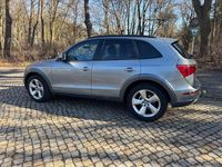 Second-hand Audi Q5 Exclusive 211 CP (155 kW) 2010 Gri SUV