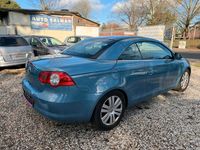 Gebraucht VW Eos 116 PS (85 kW) 2006 Blau Cabrio