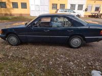 Gebraucht Mercedes E300 180 PS (132 kW) 1989 Blau Limousine