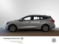 Gebraucht Ford Focus Titanium 125 PS (91 kW) 2021 Silber Kombi