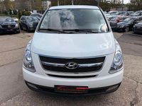 Gebraucht Hyundai H-1 163 PS (119 kW) 2010 Weiß Van / Kleinbus