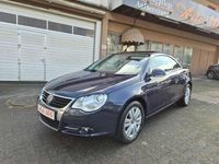 Gebraucht VW Eos 116 PS (85 kW) 2007 Mitternachtsblau metallic Cabrio