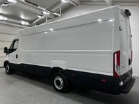 Gebraucht Iveco Daily 156 PS (114 kW) 2023 Weiß Van