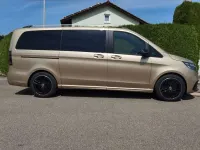 Gebraucht Mercedes V300 Style 237 PS (174 kW) 2024 Beige Van / Kleinbus