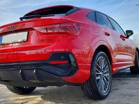 Gebraucht Audi Q3 Sportback S-Line 150 PS (110 kW) 2023 Rot SUV