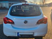 Gebraucht Opel Corsa drive 90 PS (66 kW) 2016 Weiß Kleinwagen