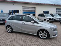 Gebraucht Mercedes B180 122 PS (89 kW) 2012 Silber Van / Kleinbus