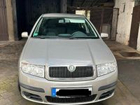 Gebraucht Skoda Fabia 54 PS (39 kW) 2007 Silber Kleinwagen
